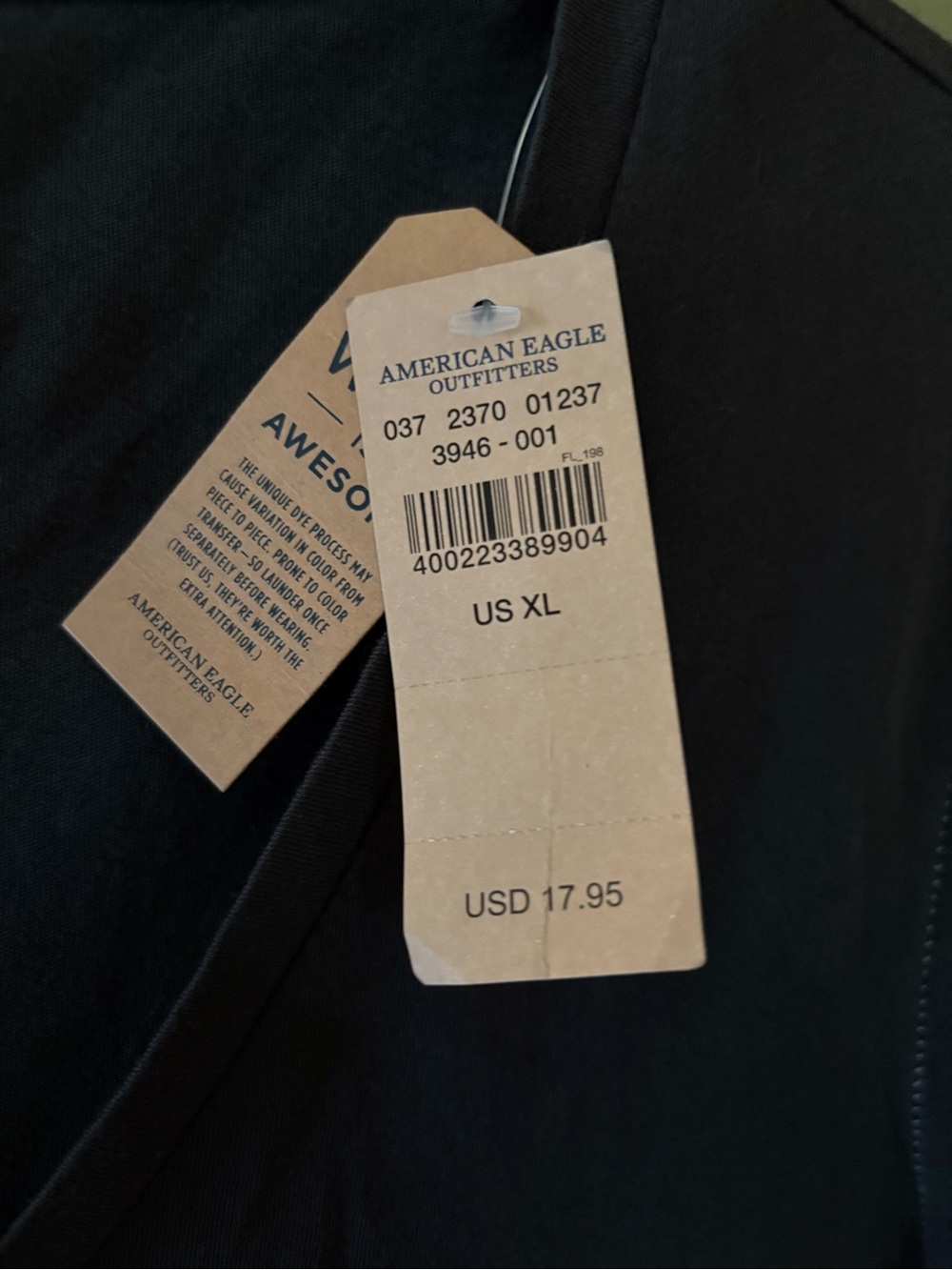 NWT American Eagle Women’s Favorite T V-Neck Size XL Black - Picture 4 of 10